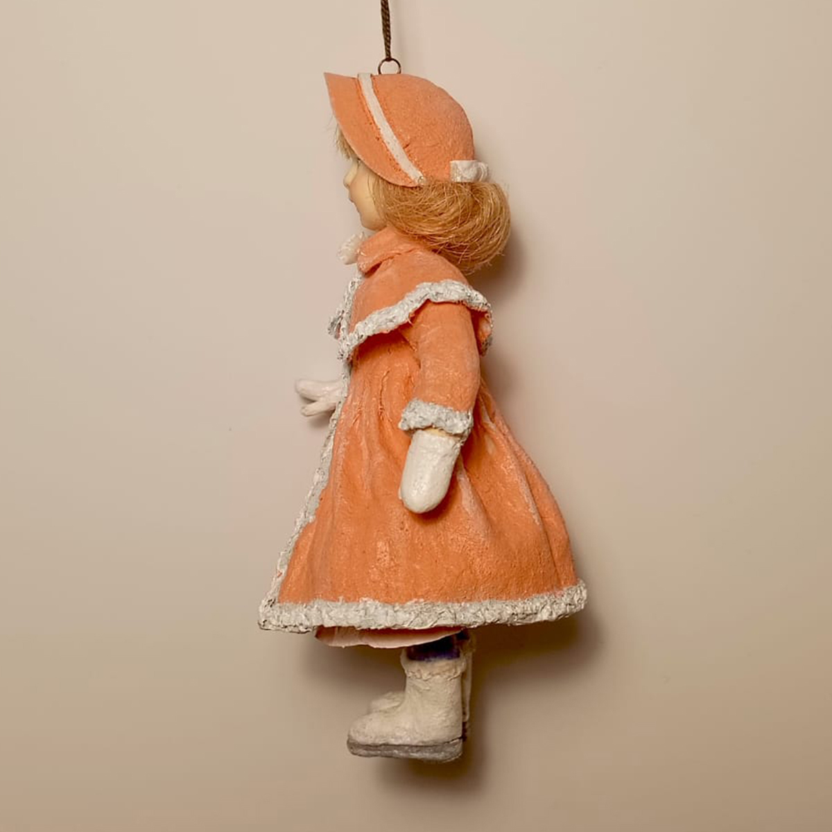 Юная барышня