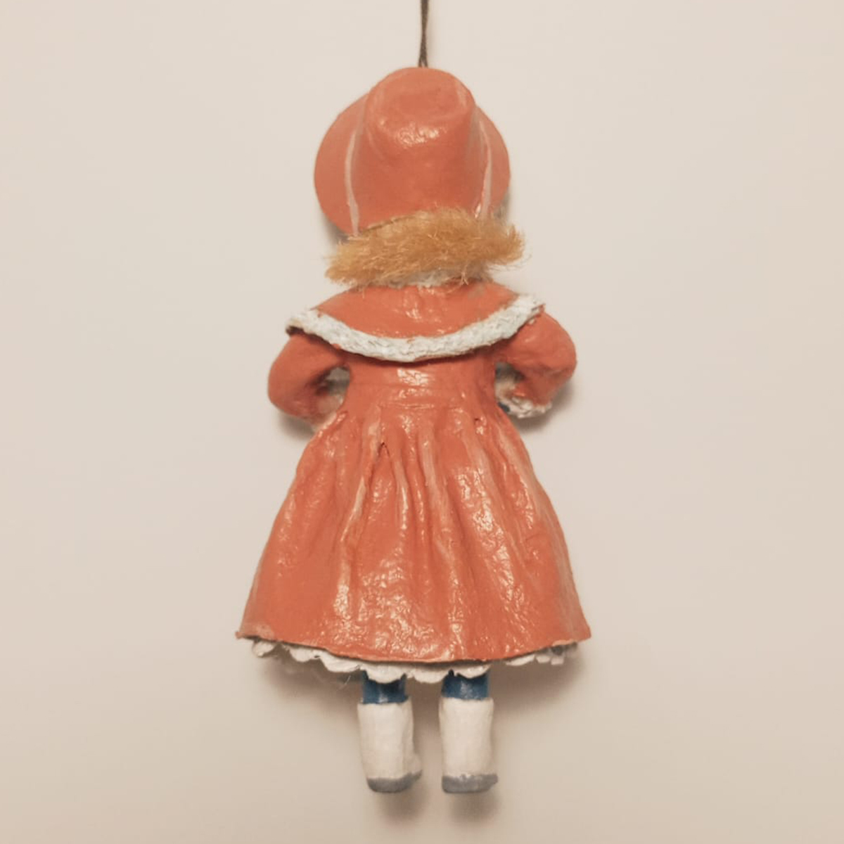 Девочка с муфтой